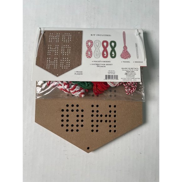 Wall Hanging Kit Christmas Décor Kit - Picture 4 of 4
